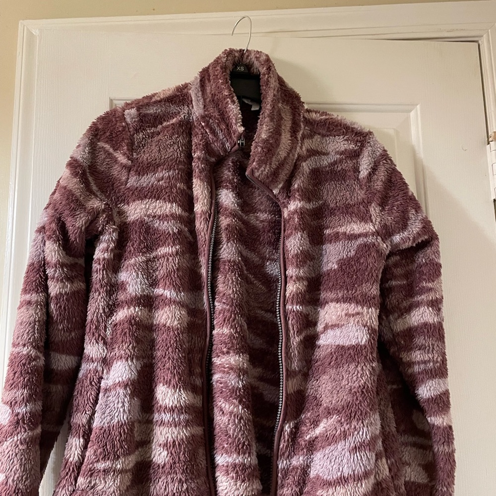 SONOMA camo zip up